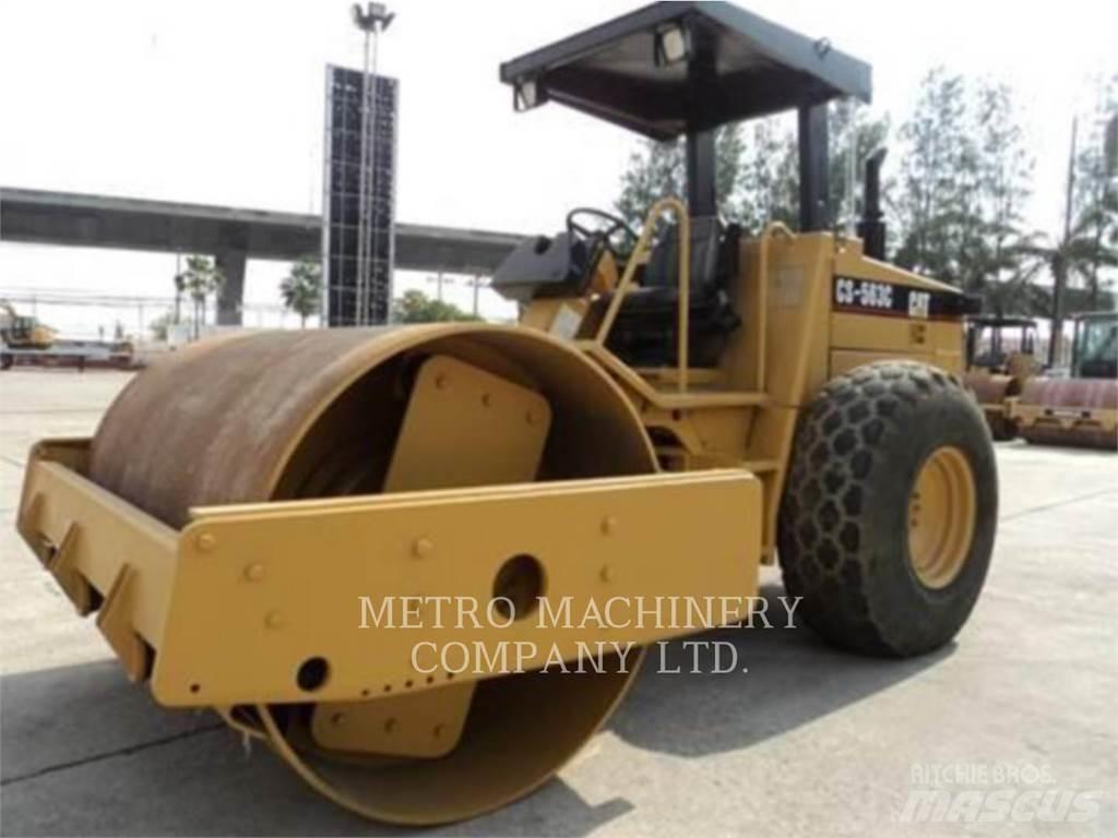 CAT CS-563CAW Enojni valjarji