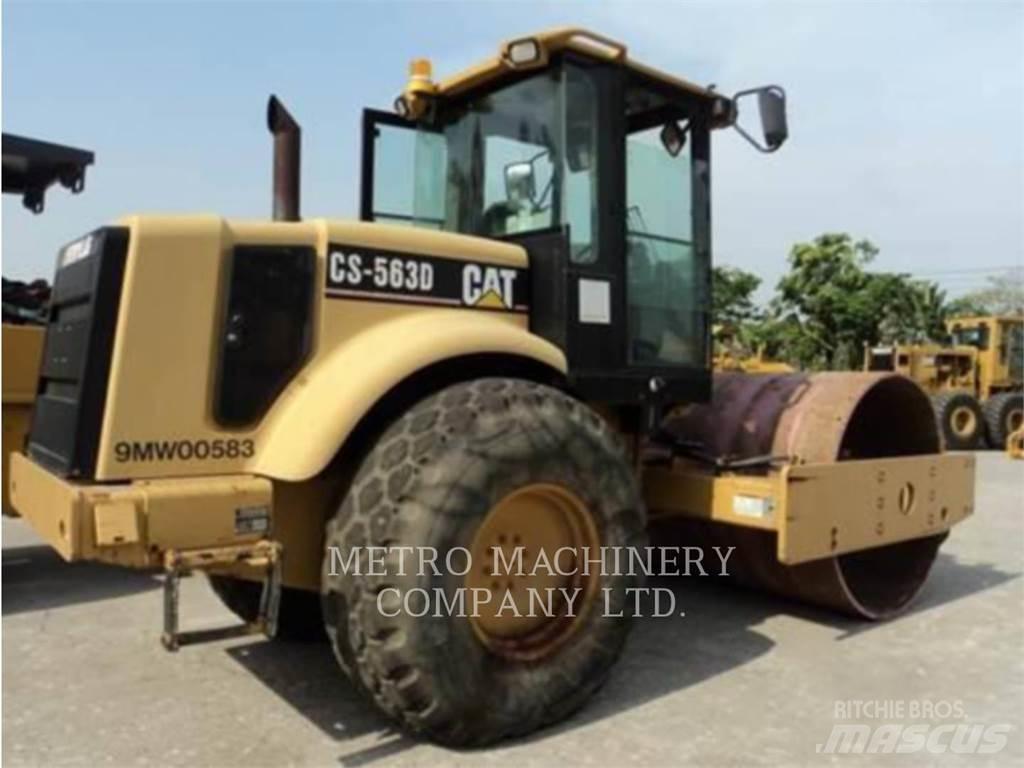 CAT CS-563DAW Enojni valjarji