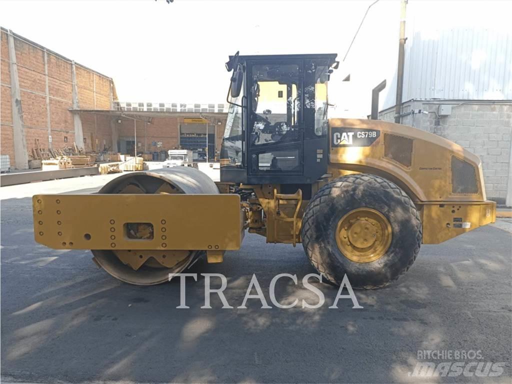CAT CS 79 B Enojni valjarji