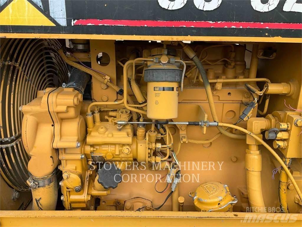 CAT CS323C Kompaktorji tal