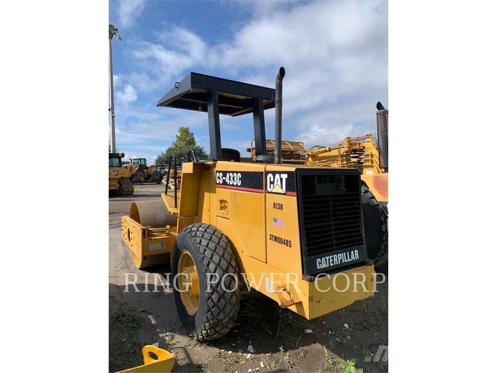 CAT CS433C Dvojni valjarji
