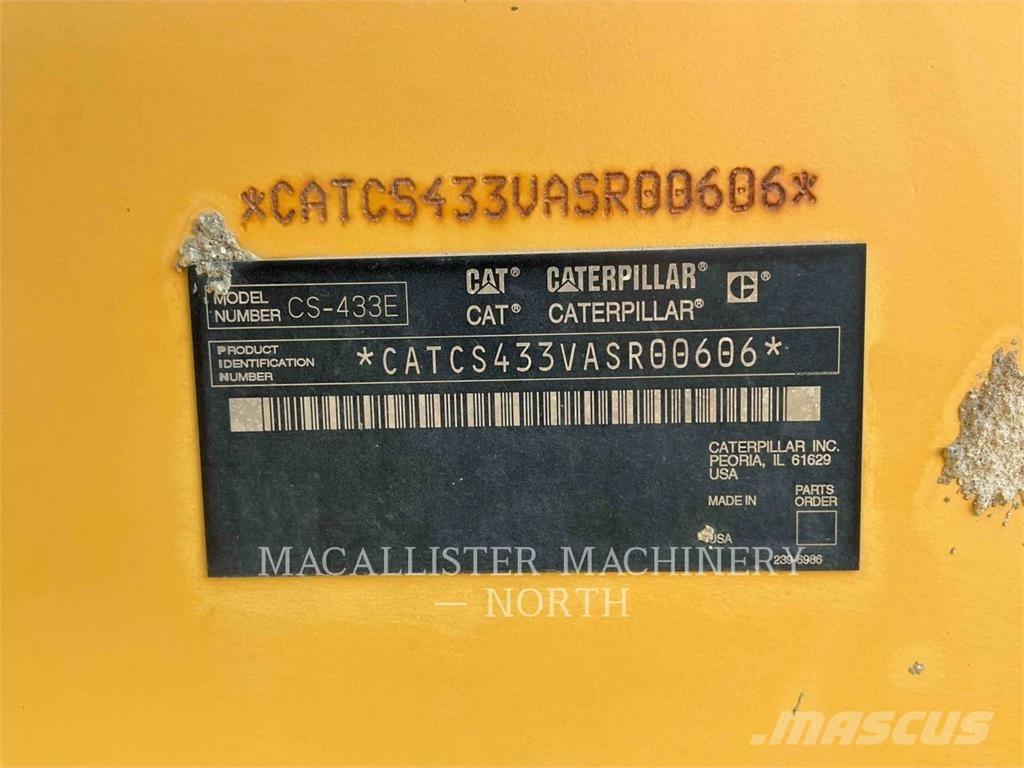 CAT CS433E Enojni valjarji