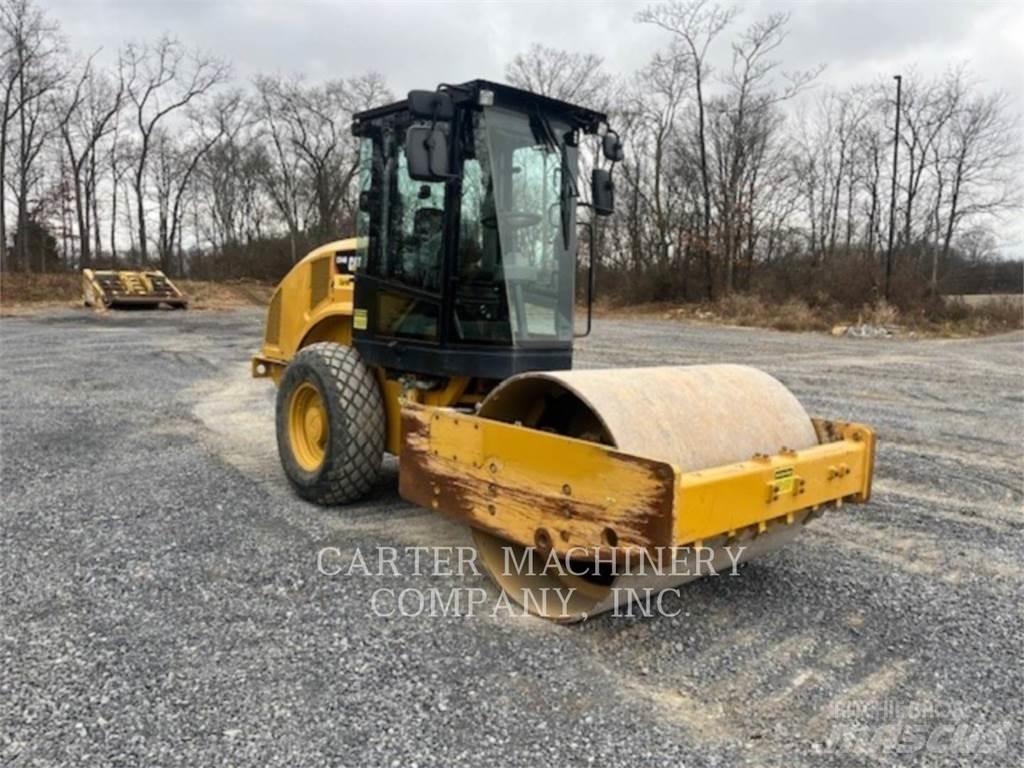 CAT CS44B Kompaktorji tal