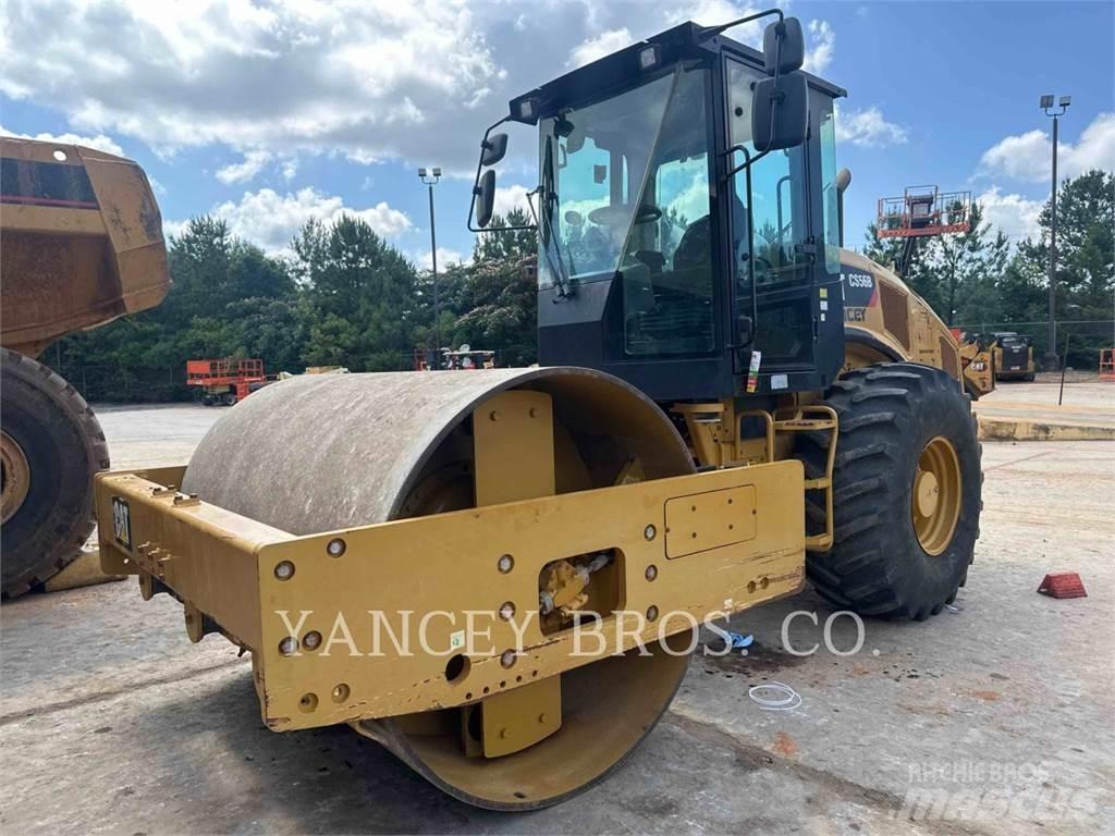 CAT CS56 Kompaktorji tal