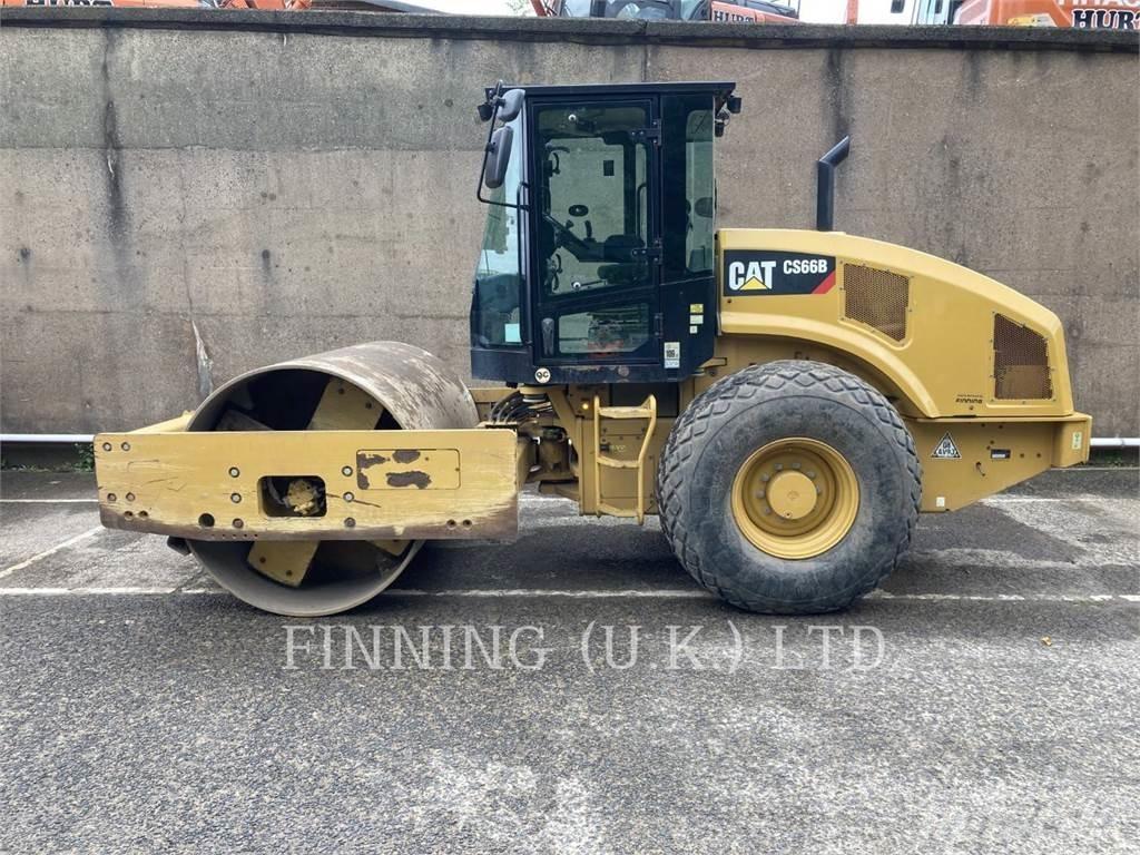 CAT CS66B Kompaktorji tal