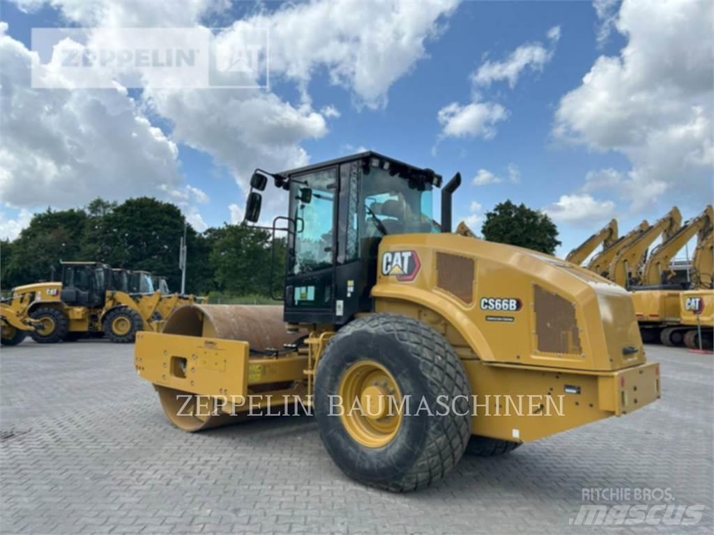 CAT CS66B Kompaktorji tal