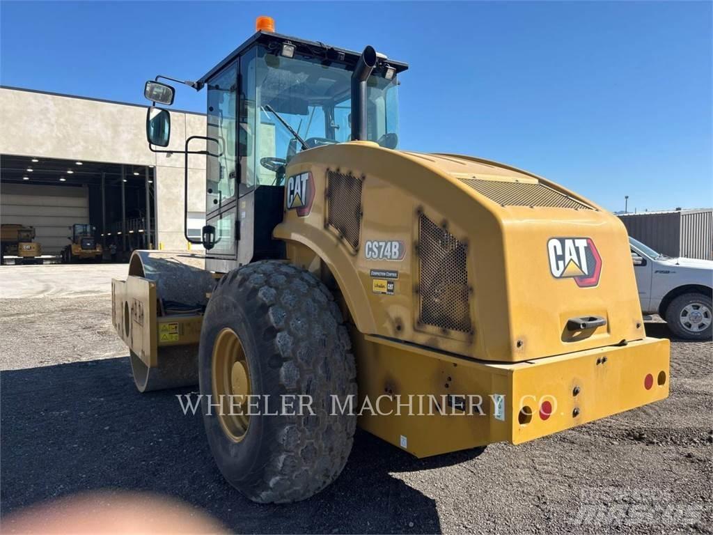 CAT CS74B Enojni valjarji