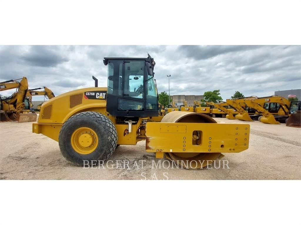 CAT CS76B 4F Kompaktorji tal