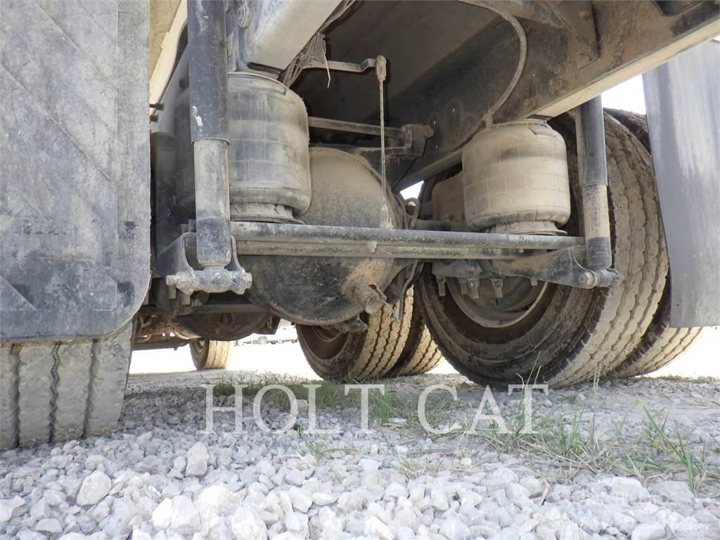 CAT CT660S Drugi tovornjaki