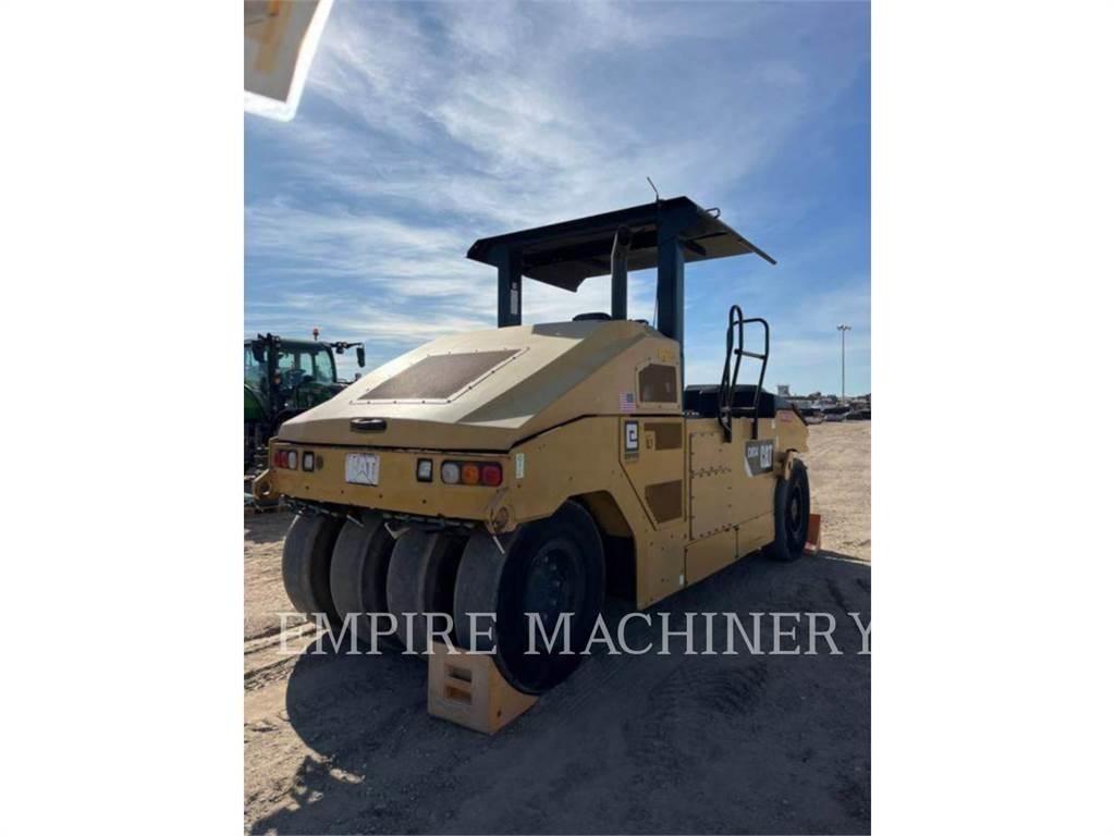 CAT CW34 Kolesni valjarji s pnevmatikami