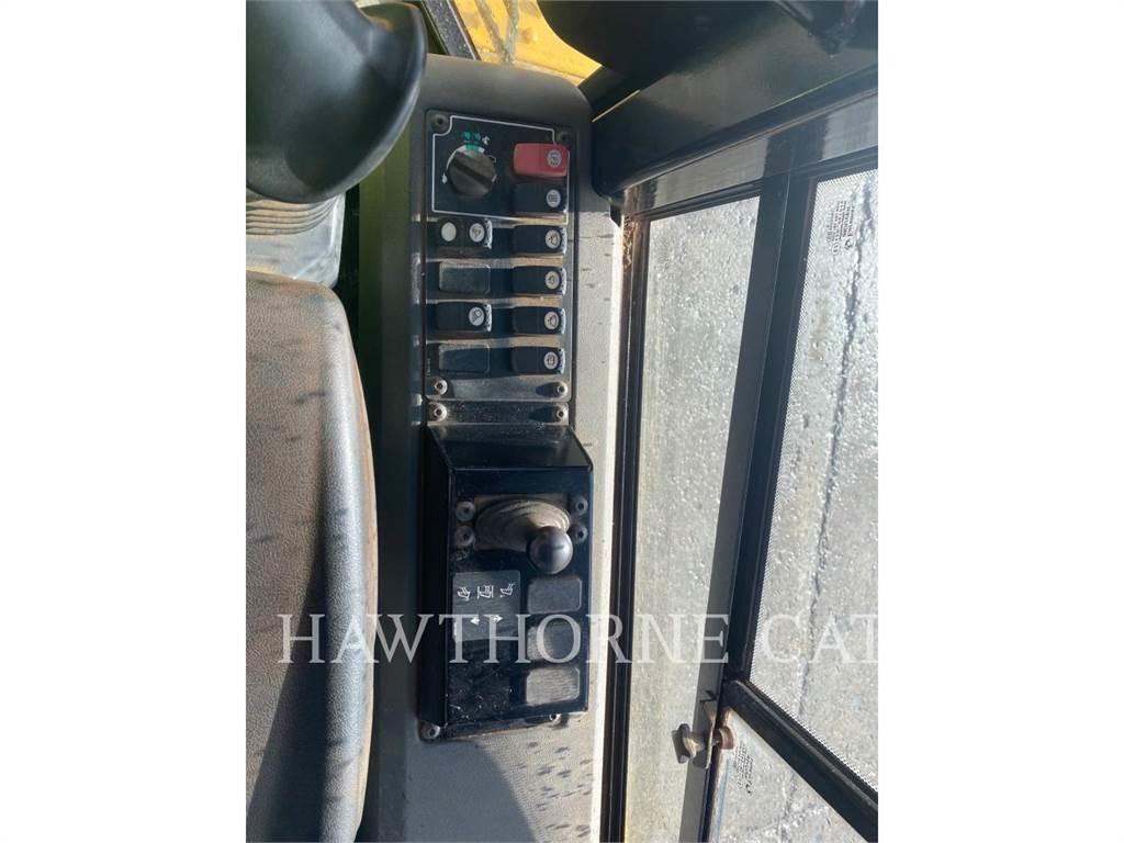 CAT D 6 K XL Buldožerji goseničarji