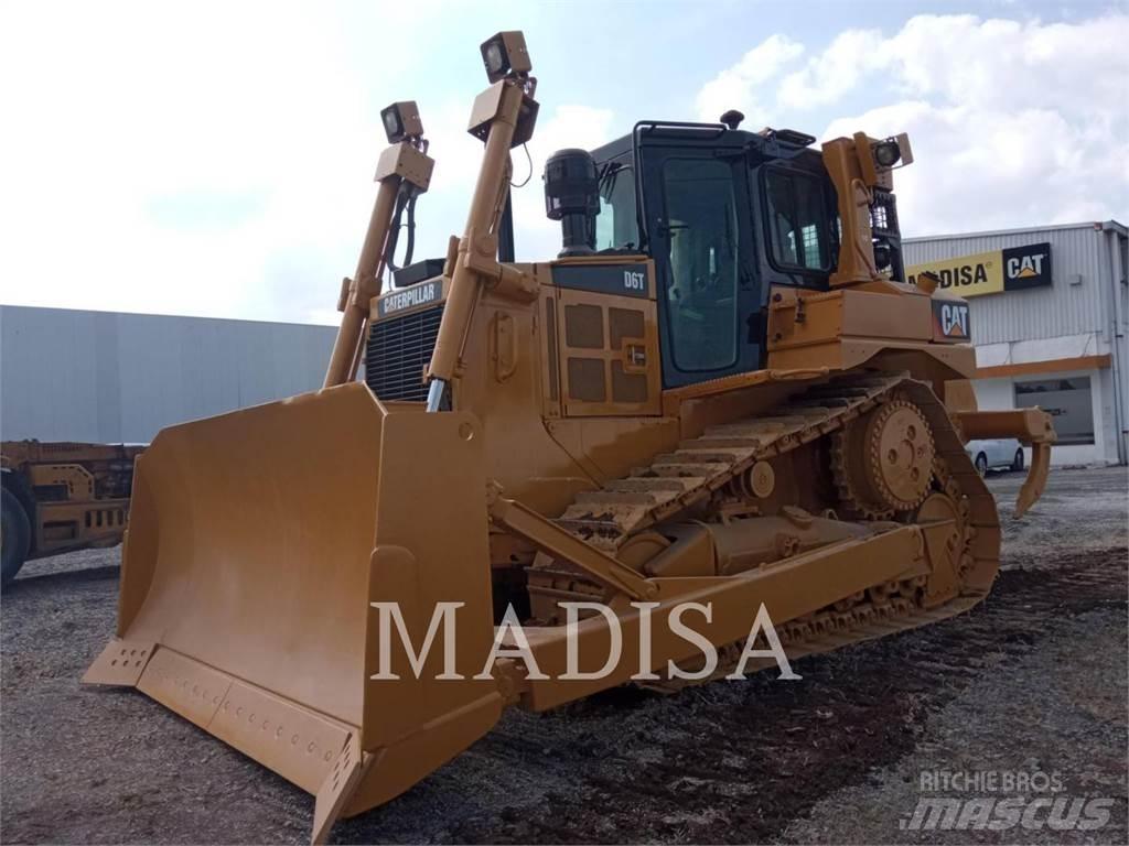 CAT D 6 T Buldožerji goseničarji
