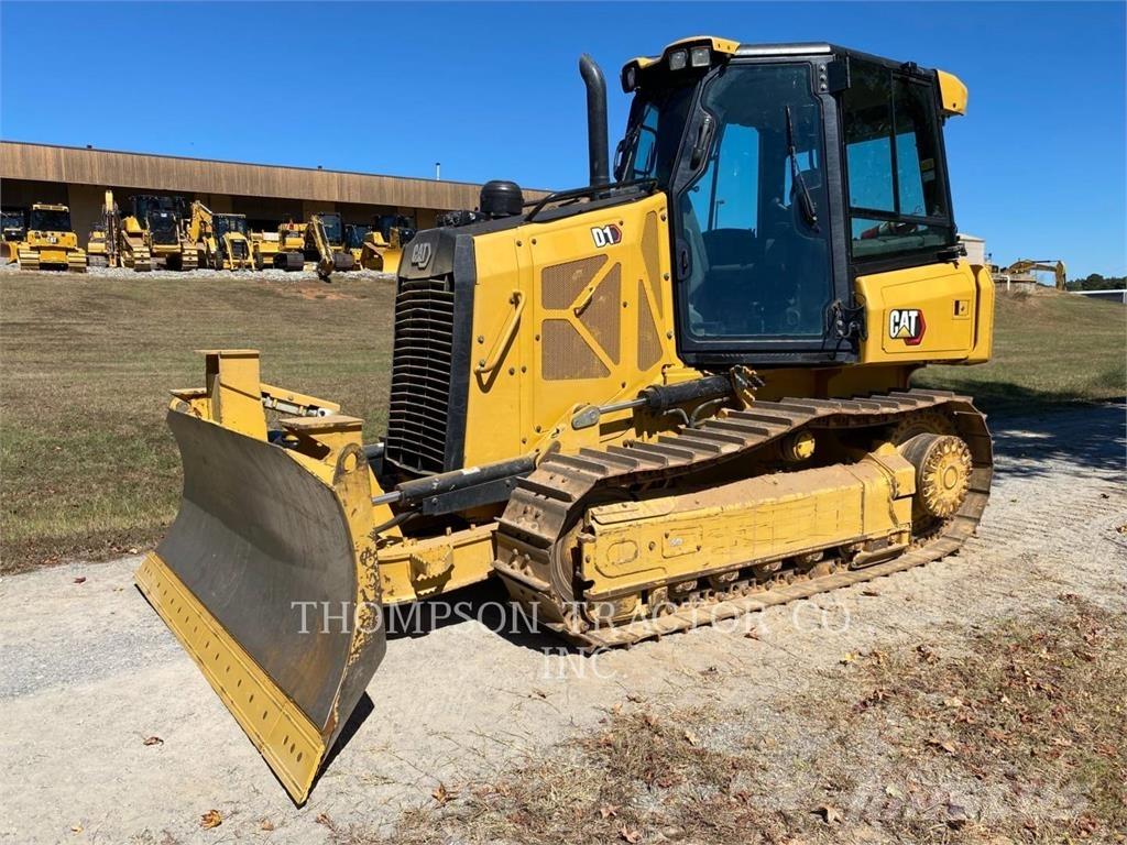 CAT D1 Buldožerji goseničarji
