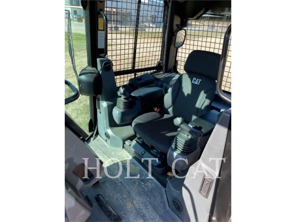 CAT D1 MULCHER Buldožerji goseničarji