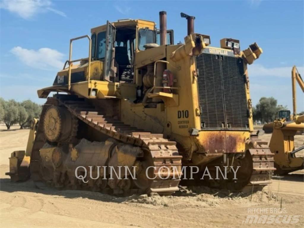 CAT D10 Buldožerji goseničarji