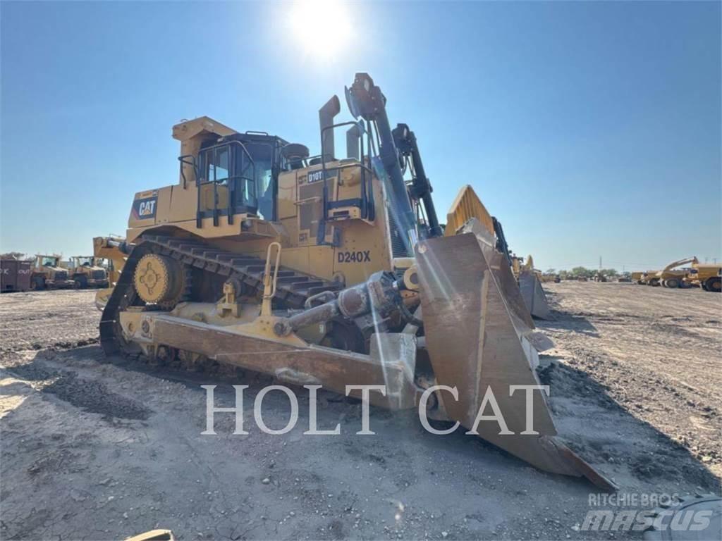 CAT D10T Buldožerji goseničarji