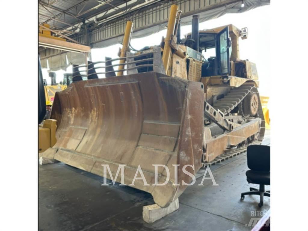 CAT D10T Buldožerji goseničarji