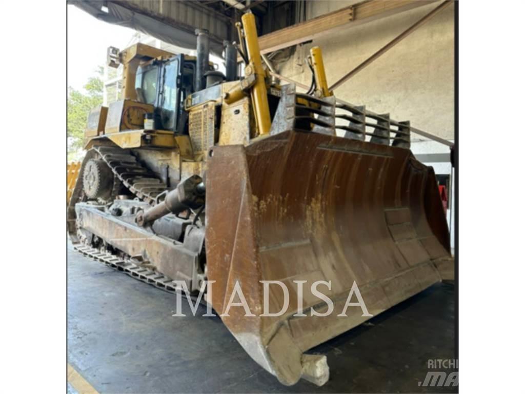 CAT D10T Buldožerji goseničarji