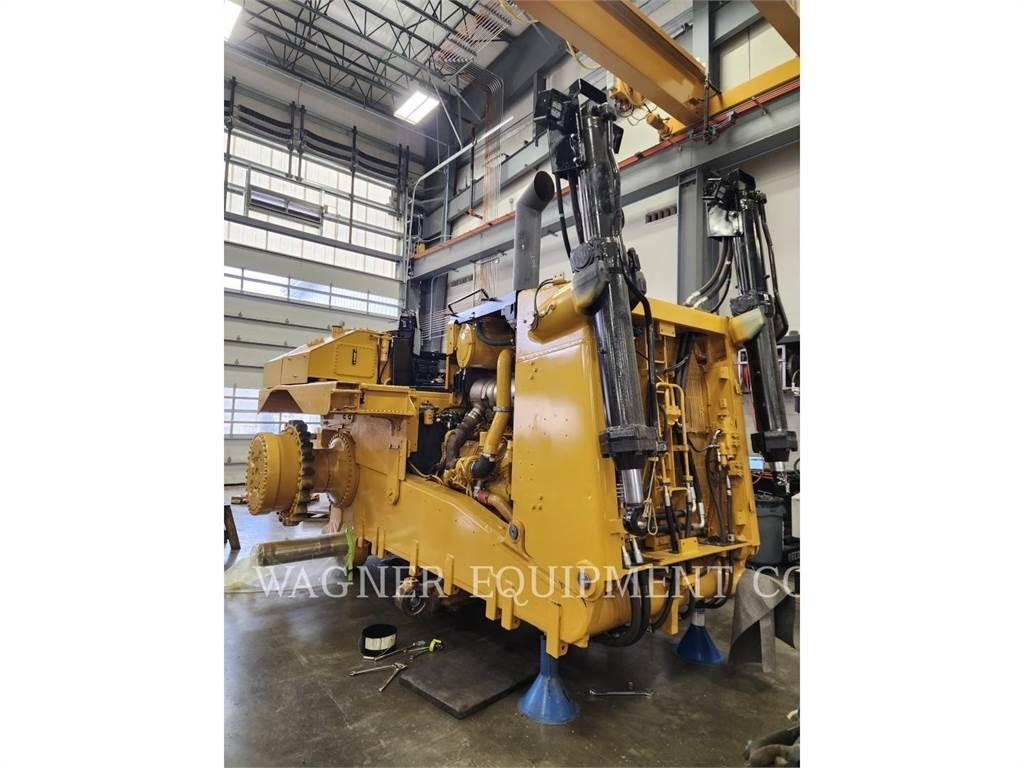 CAT D11T Buldožerji goseničarji