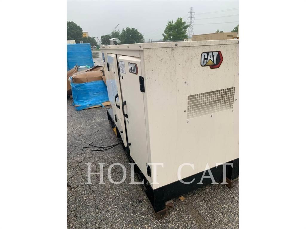 CAT D20 Dizelski agregati