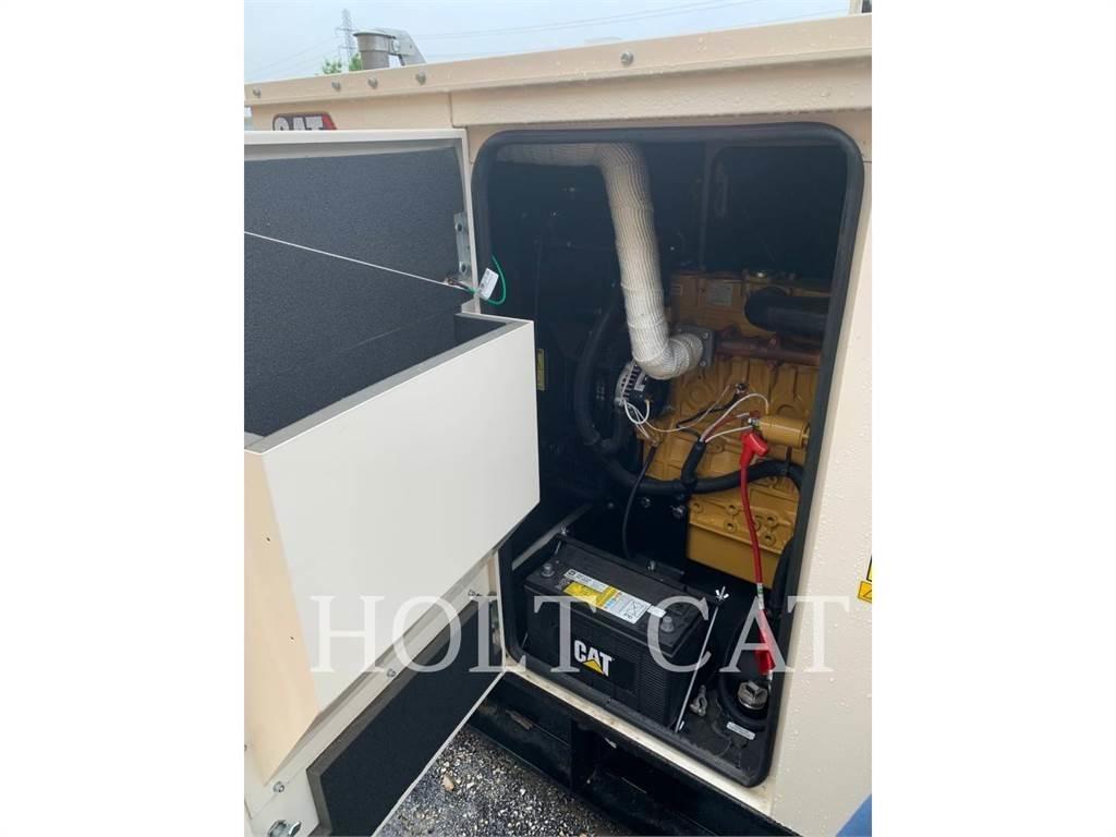 CAT D20 Dizelski agregati