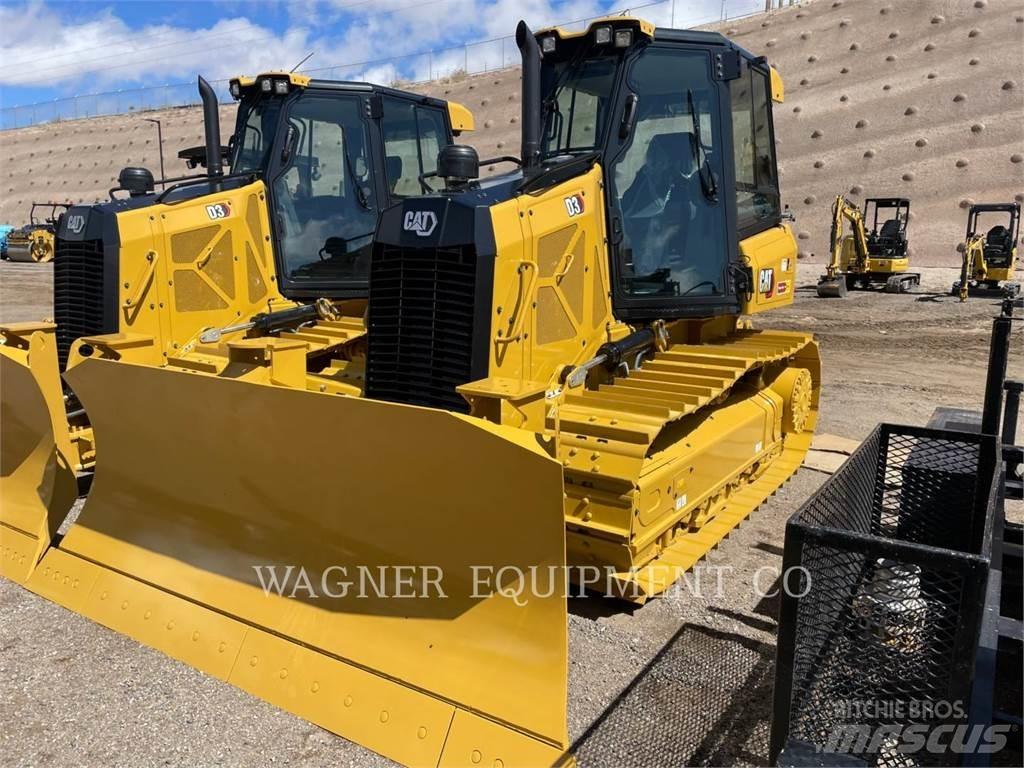 CAT D3 Buldožerji goseničarji