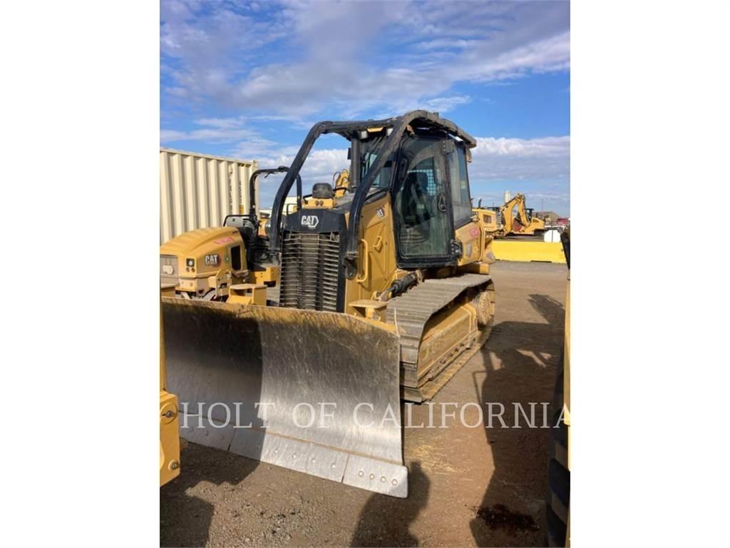 CAT D3 Buldožerji goseničarji