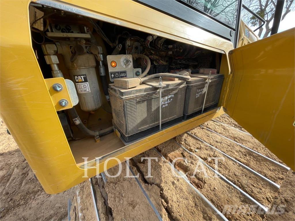 CAT D3-12LGP Buldožerji goseničarji