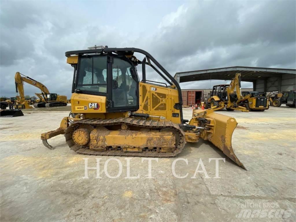 CAT D3 CAB3 Buldožerji goseničarji