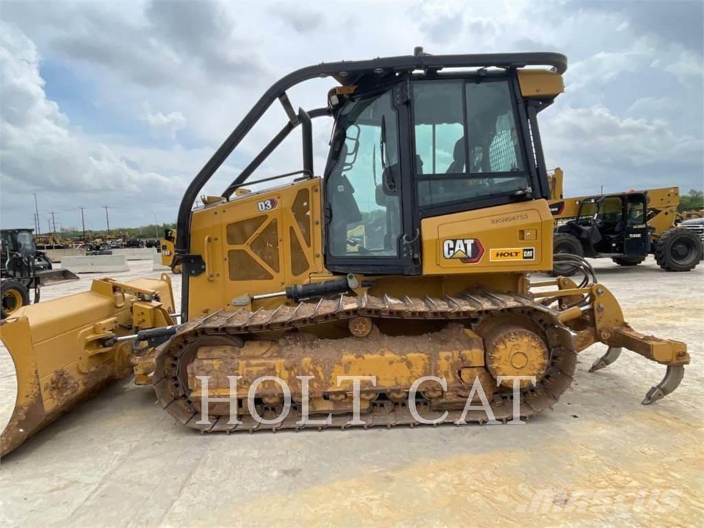 CAT D3 CAB3 Buldožerji goseničarji