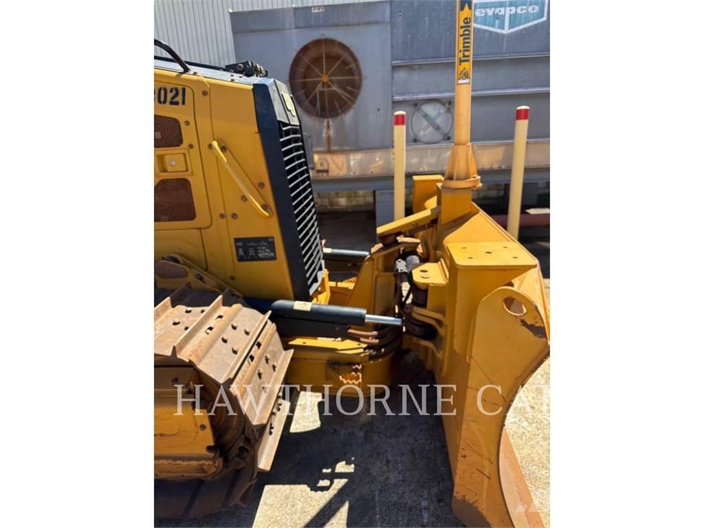 CAT D3 EW Buldožerji goseničarji