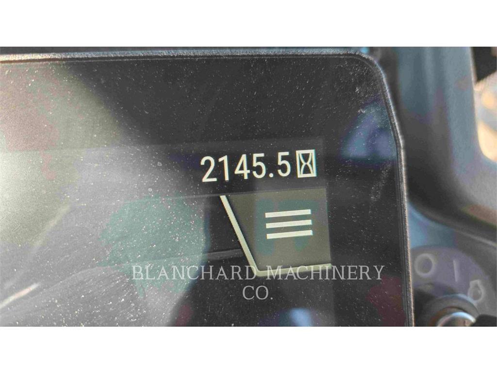 CAT D3 LGP Buldožerji goseničarji