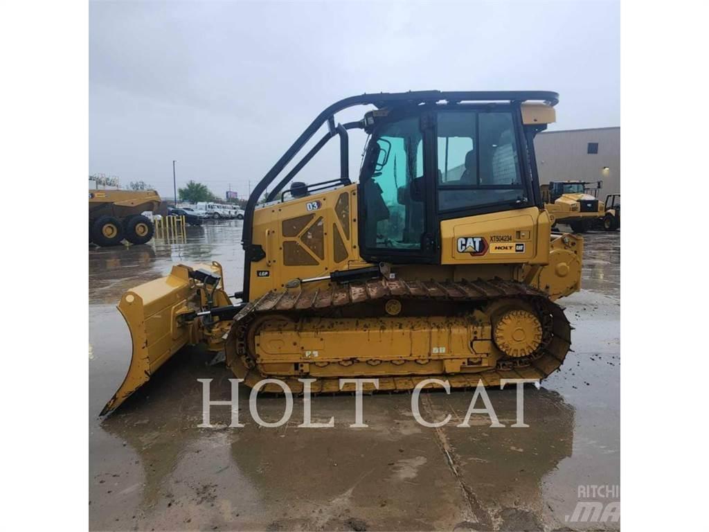 CAT D3 LGPCAB Buldožerji goseničarji
