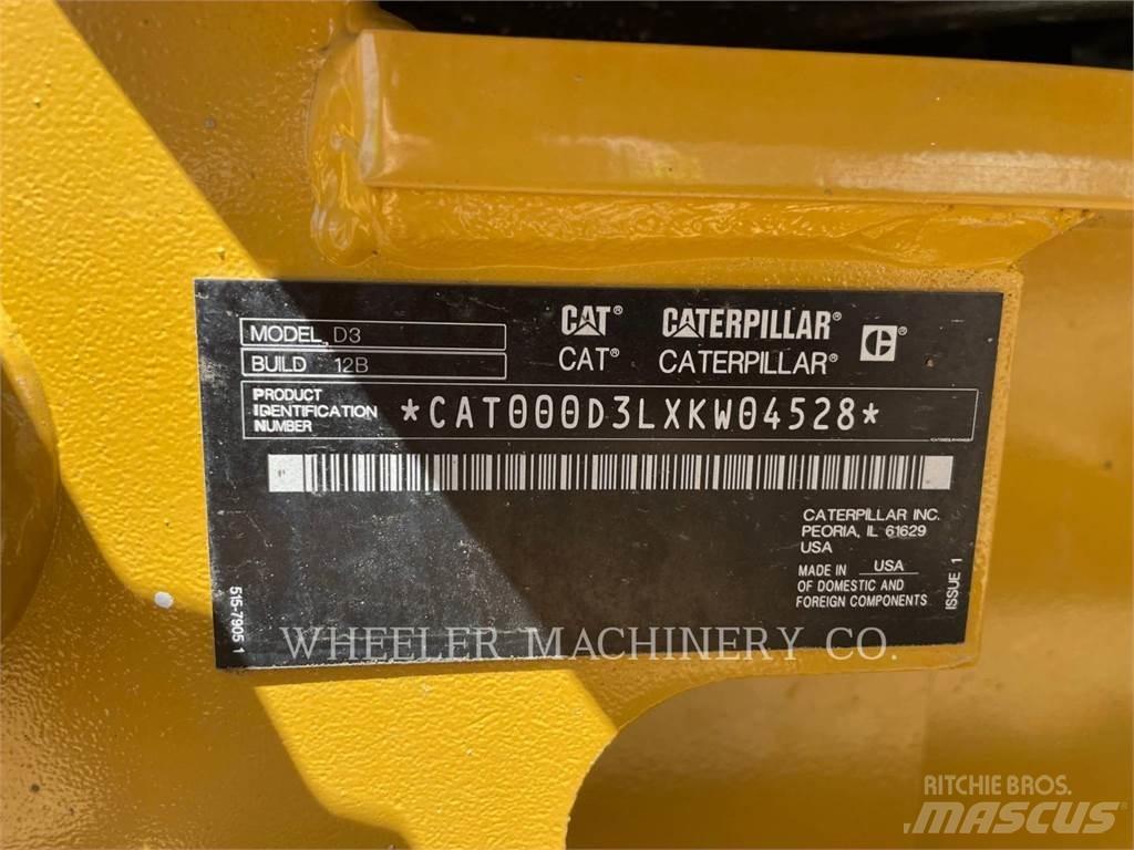 CAT D3 XL Buldožerji goseničarji