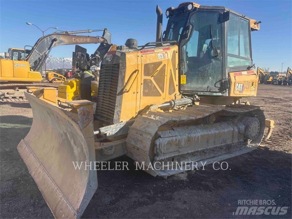 CAT D3 XL Buldožerji goseničarji