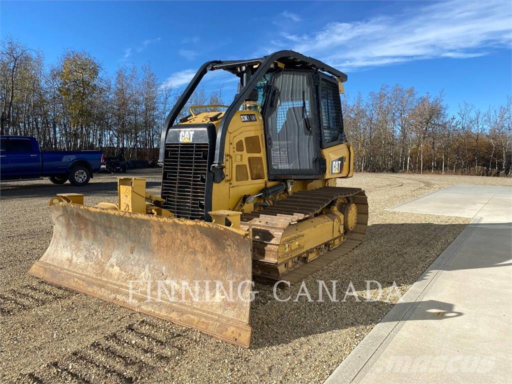 CAT D3K2 Buldožerji goseničarji