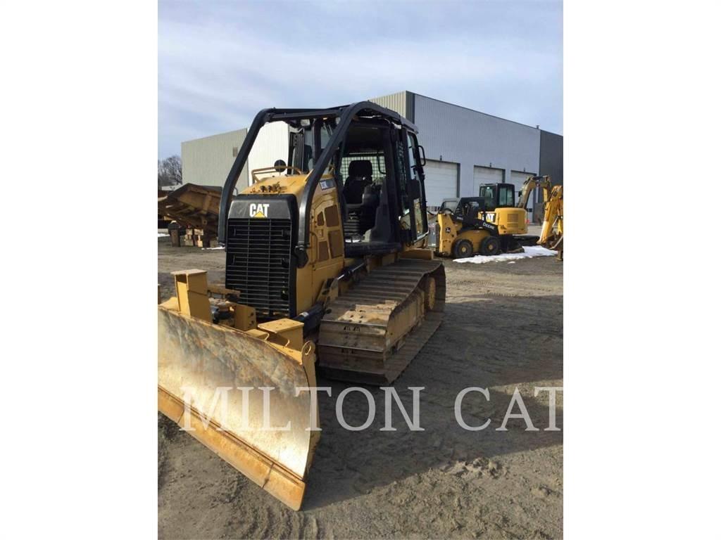 CAT D3K2LGP Buldožerji goseničarji