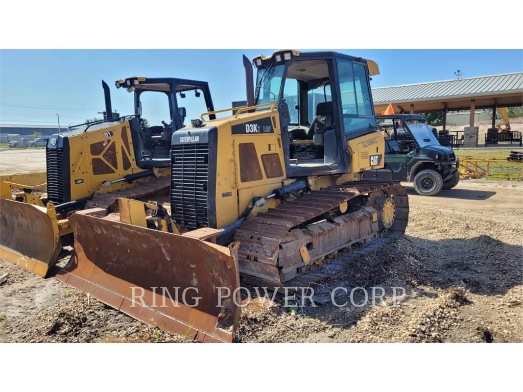 CAT D3K2LGP Buldožerji goseničarji