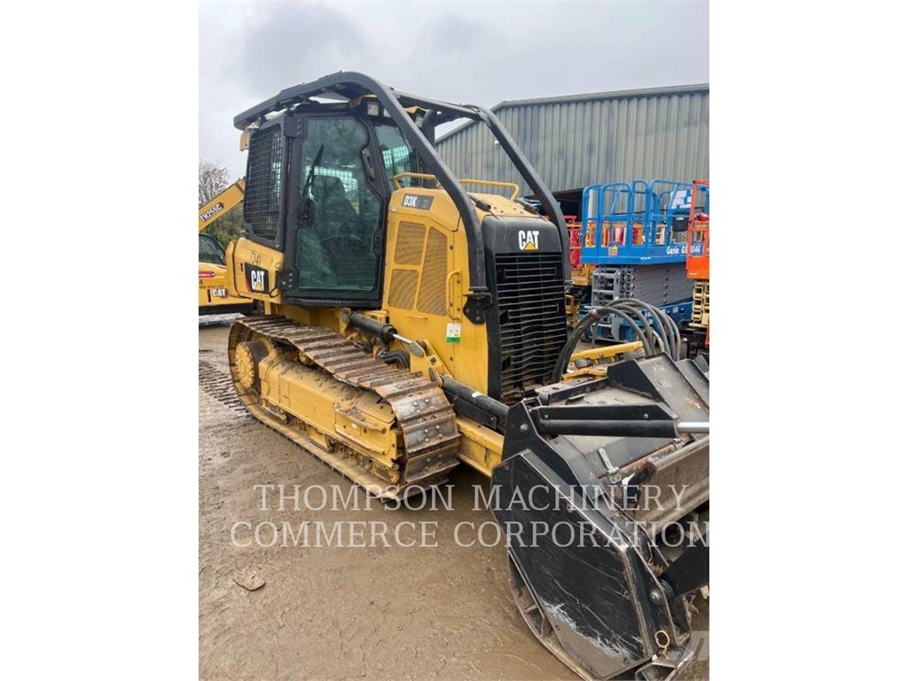 CAT D3K2XLMULC Buldožerji goseničarji