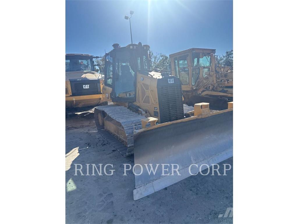 CAT D3LGPEW Buldožerji goseničarji