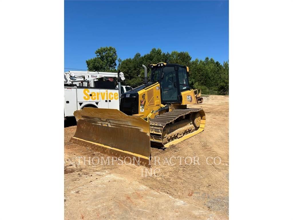 CAT D4 Buldožerji goseničarji