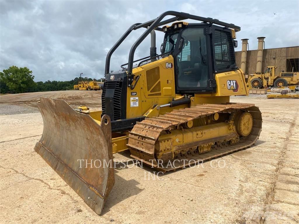 CAT D4 Buldožerji goseničarji
