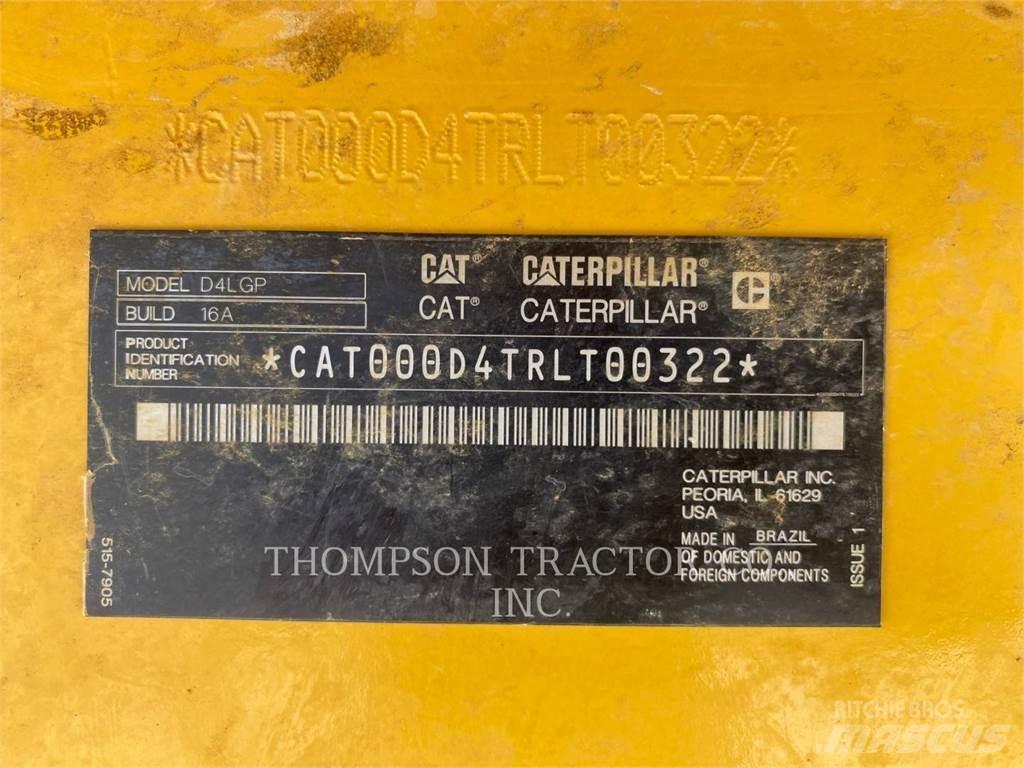 CAT D4 Buldožerji goseničarji