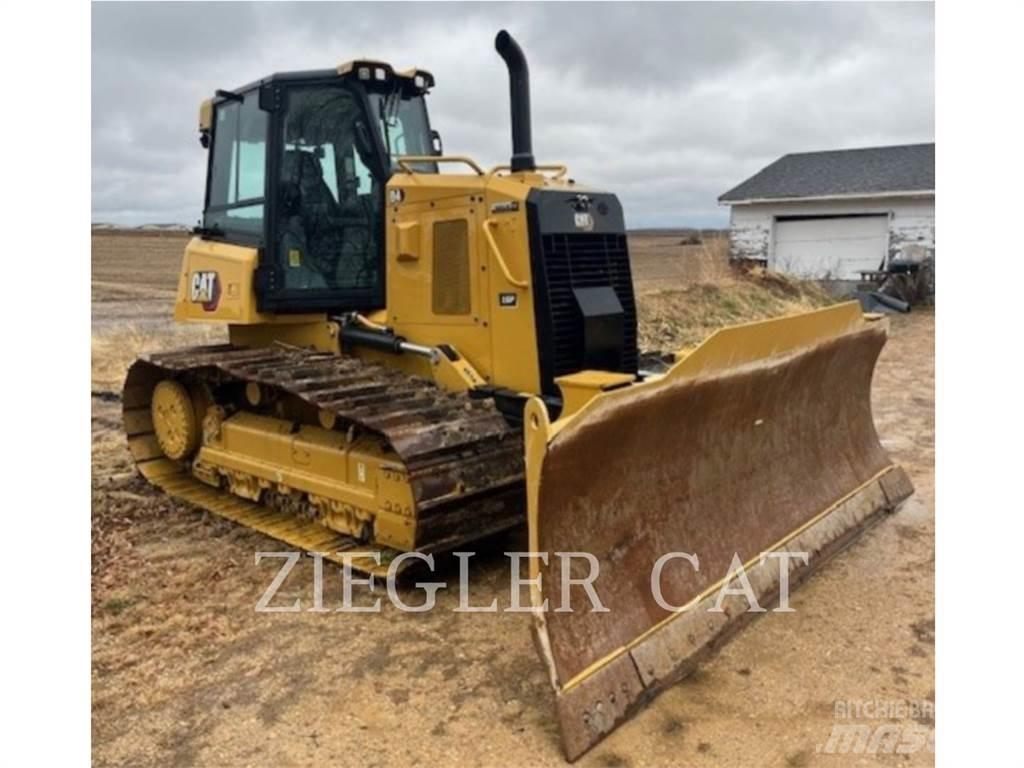 CAT D4 Buldožerji goseničarji