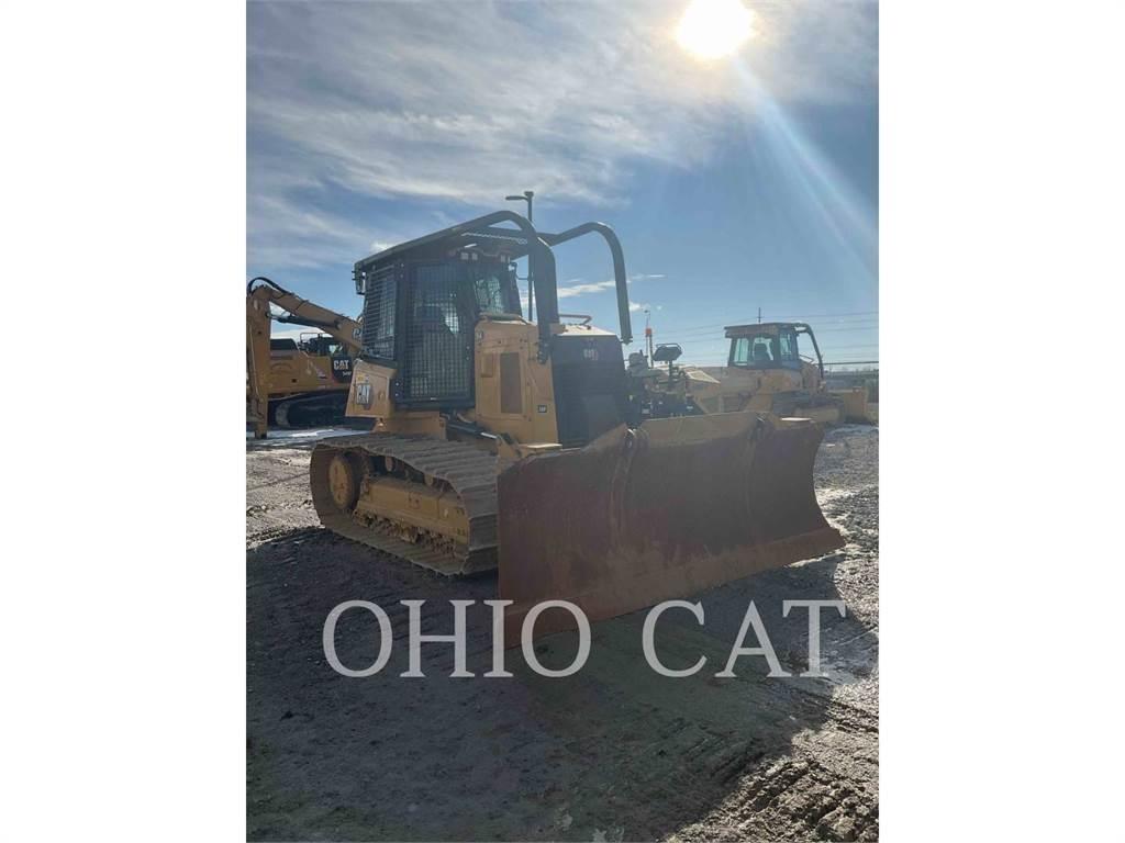 CAT D4-15 LGP Buldožerji goseničarji