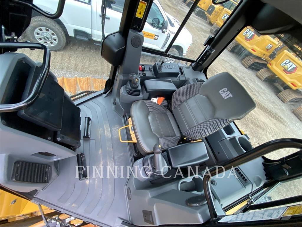 CAT D4-16 LGP Buldožerji goseničarji