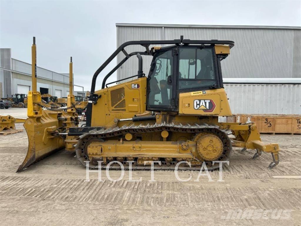 CAT D4 CAB3 Buldožerji goseničarji