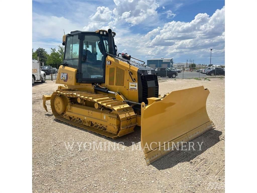 CAT D4 VP Buldožerji goseničarji