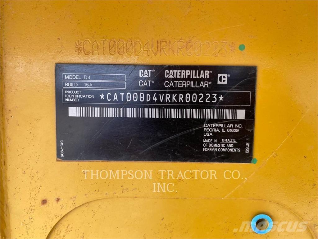CAT D4 VP Buldožerji goseničarji