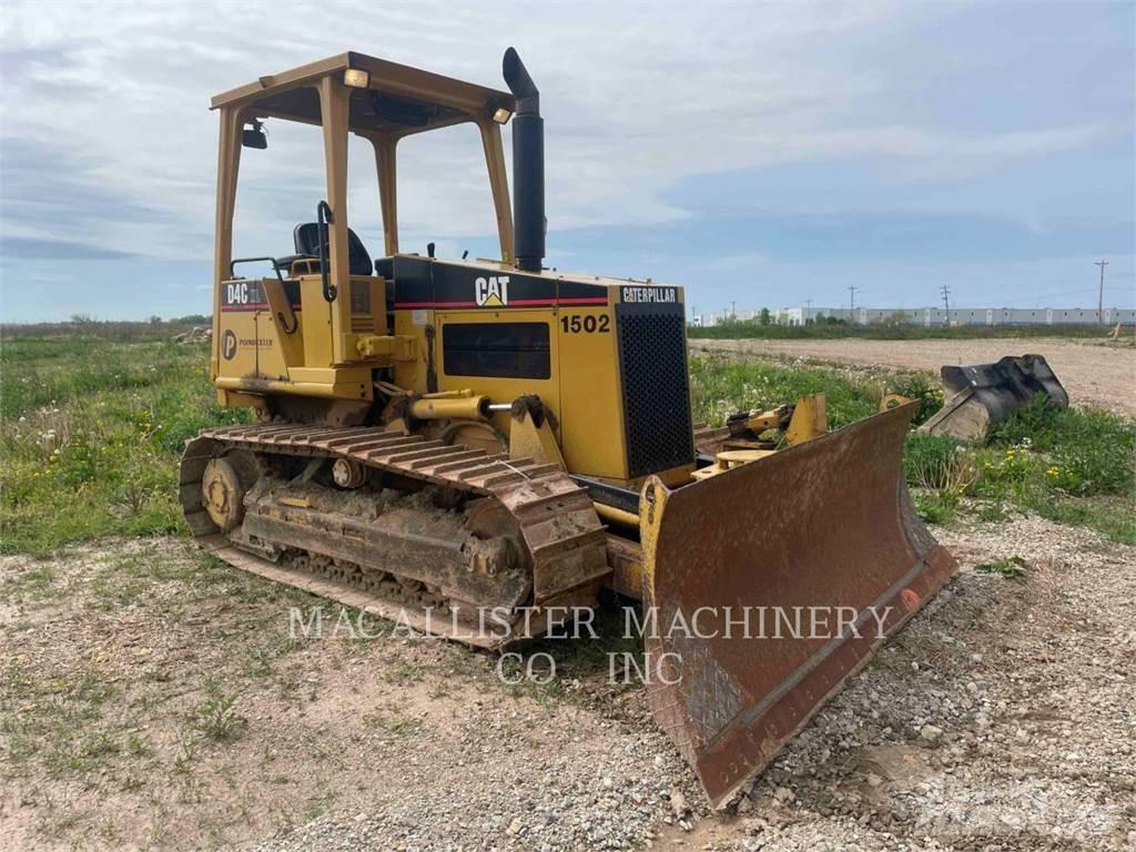 CAT D4C Buldožerji goseničarji